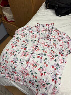 Roller Rabbit Size S Strawberry Bows Polo Pajamas